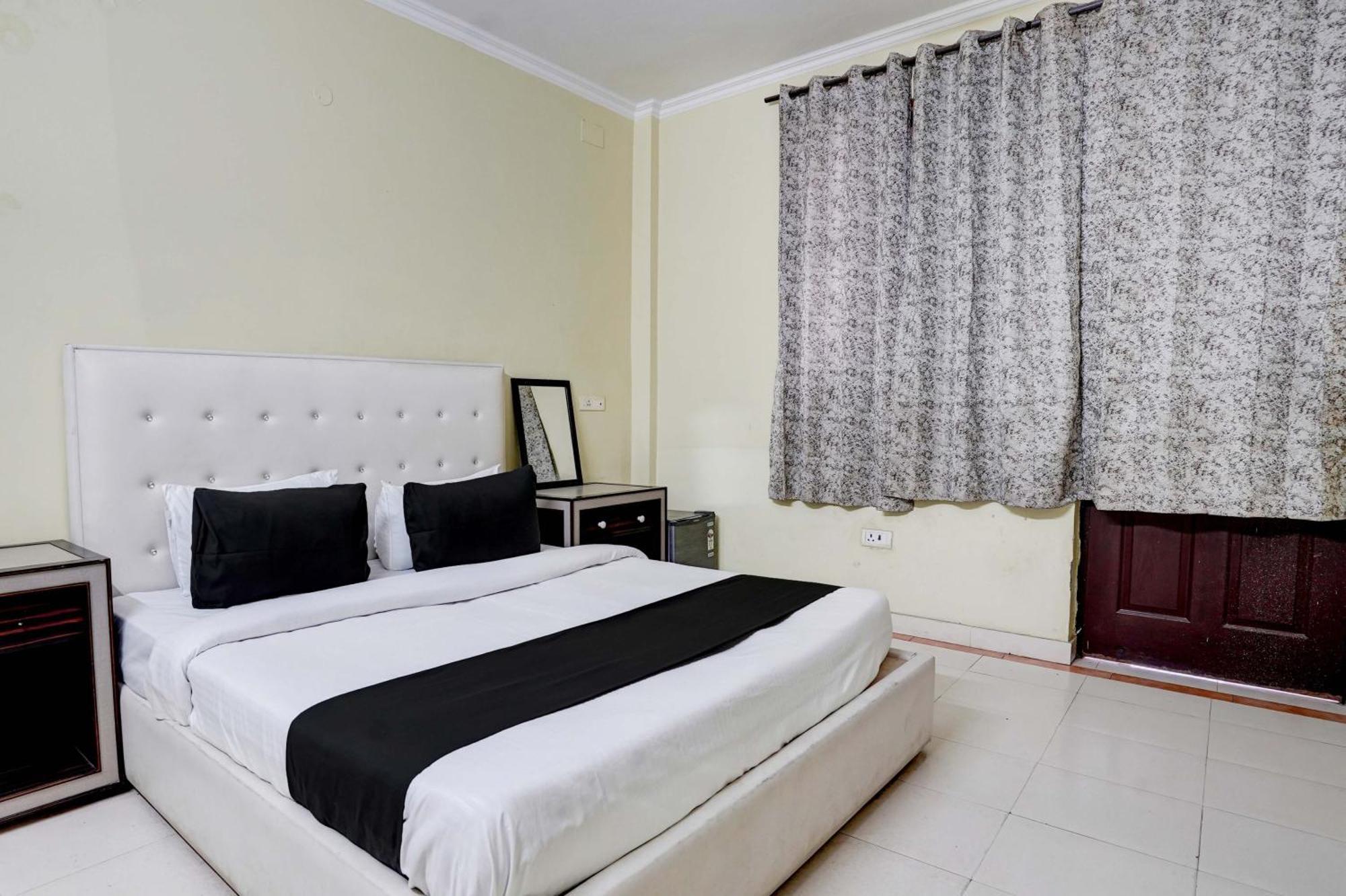 Collection O Aqua Inn Gurgaon Ngoại thất bức ảnh
