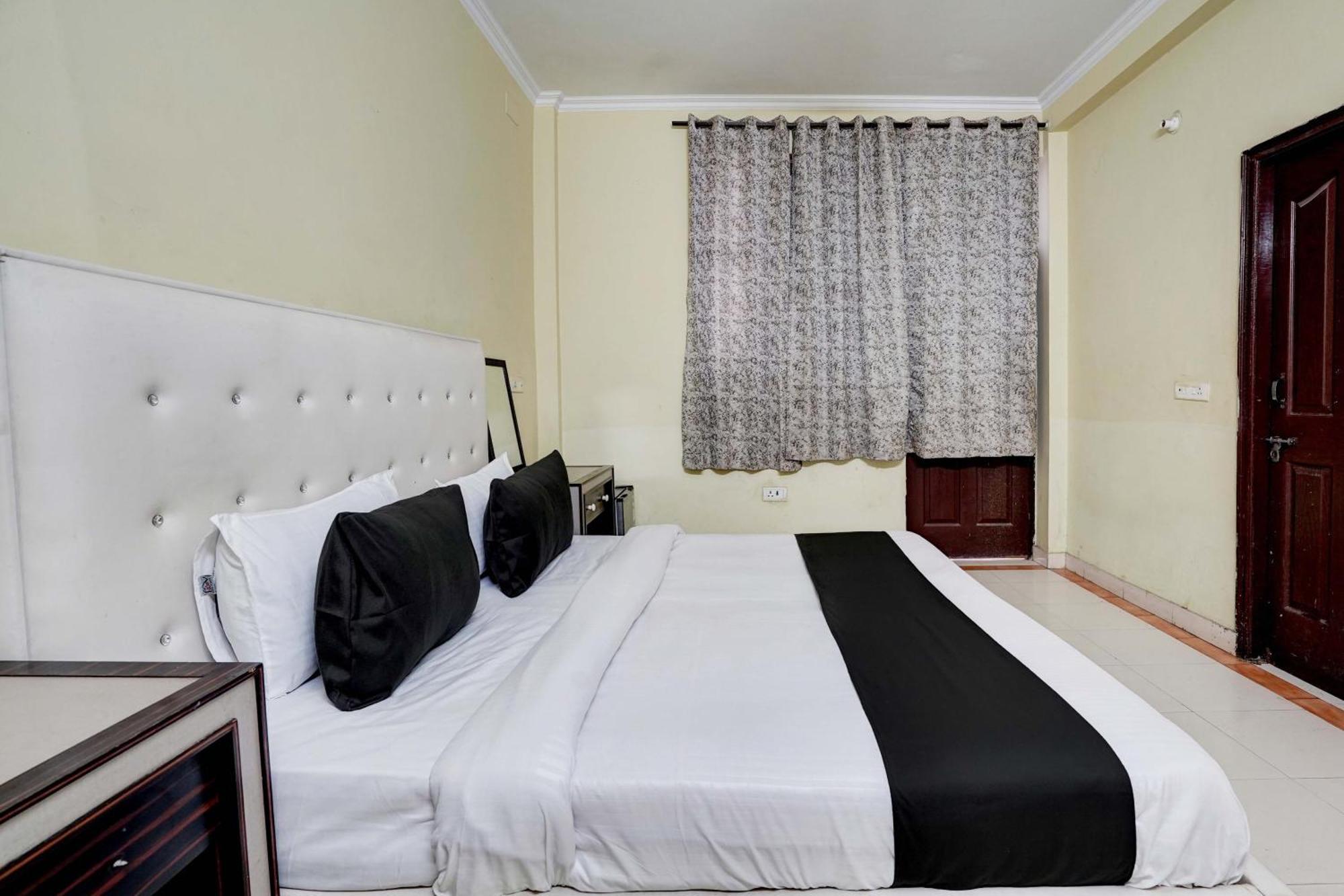 Collection O Aqua Inn Gurgaon Ngoại thất bức ảnh